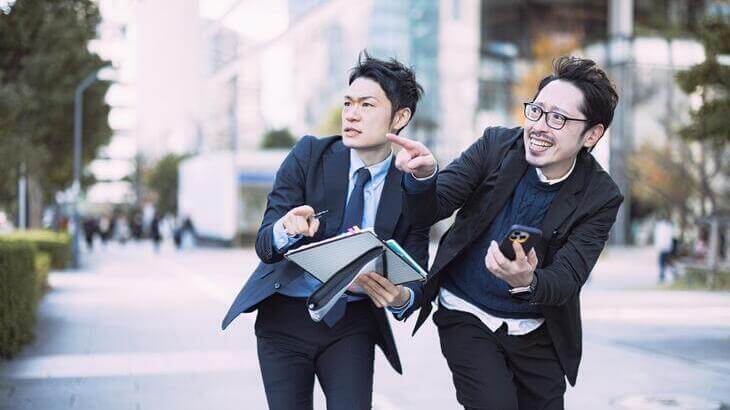 【使うのはこんな人】当てはまったらすぐ相談？退職代行を使う営業職の人の特徴とは